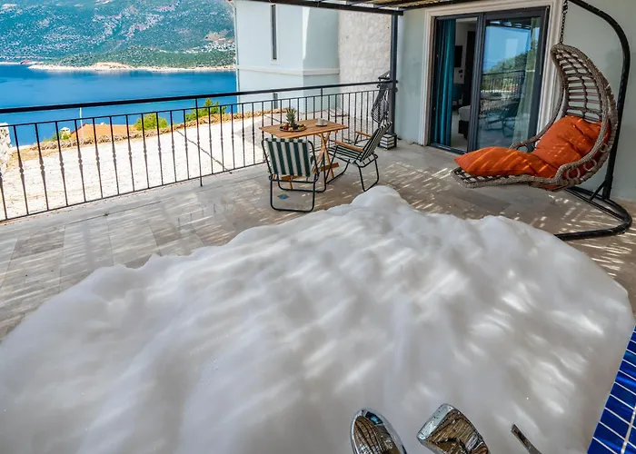 Guemues Yazar Hotel