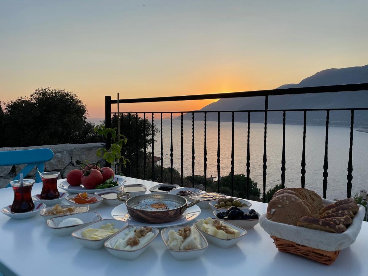 Guemues Yazar 3* Kaş