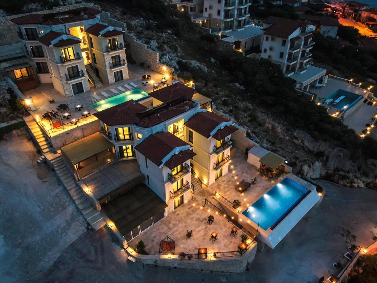 Hotel Guemues Yazar