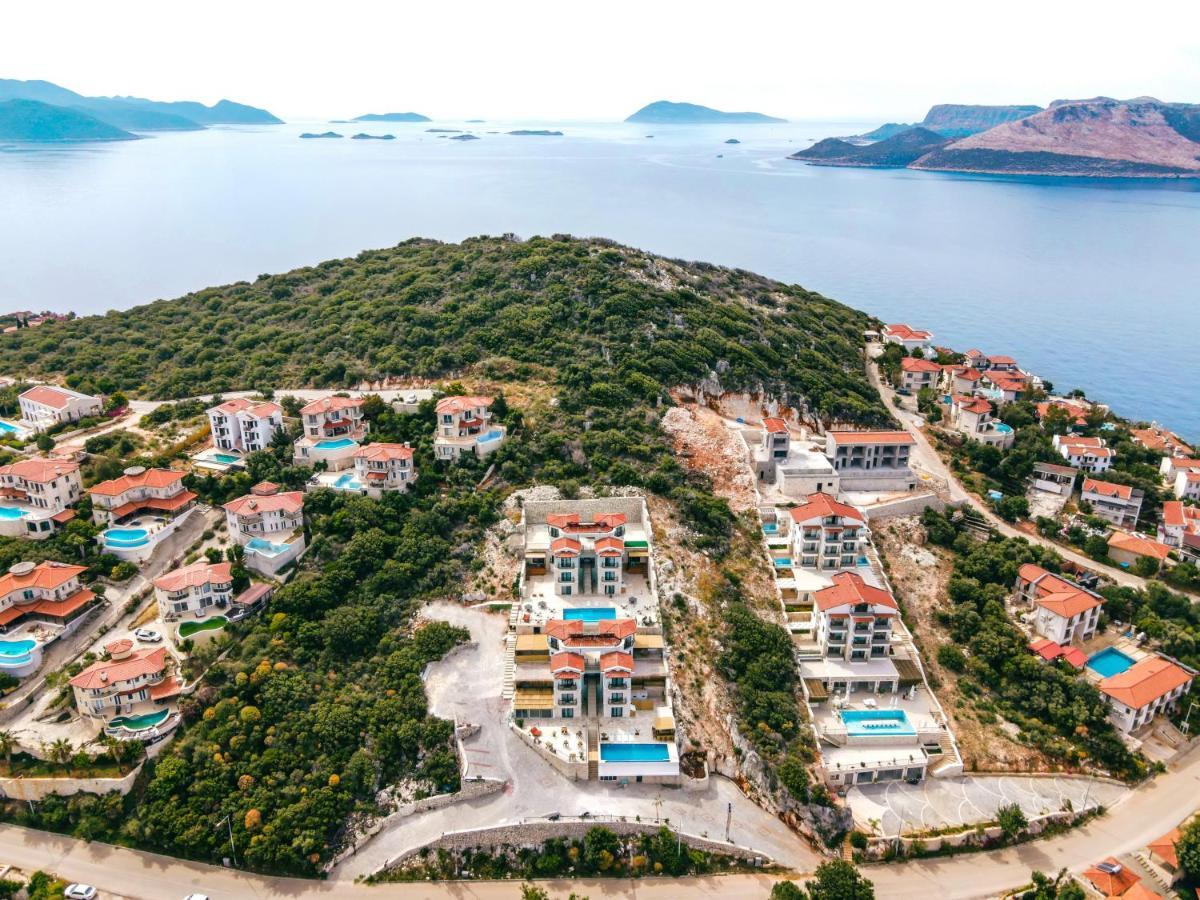Guemues Yazar Hotel Kas