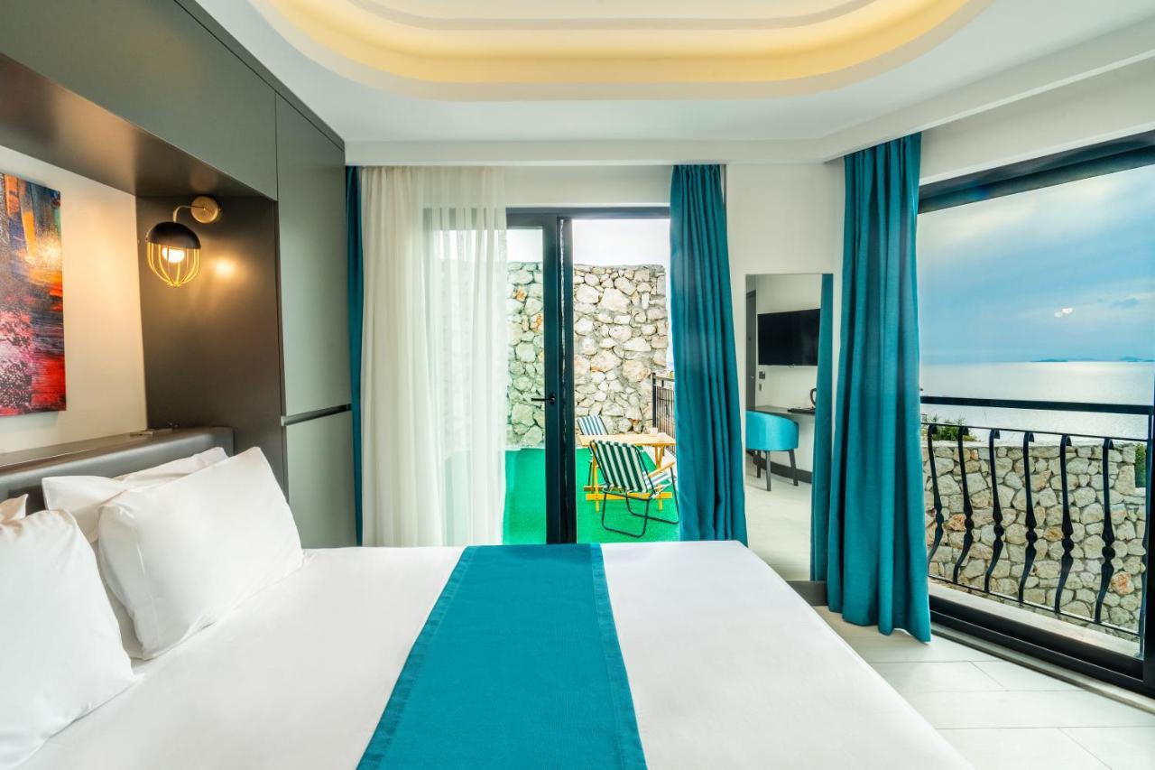 Hotel Guemues Yazar Kaş