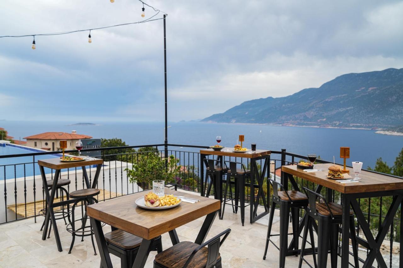Guemues Yazar Hotel Kaş