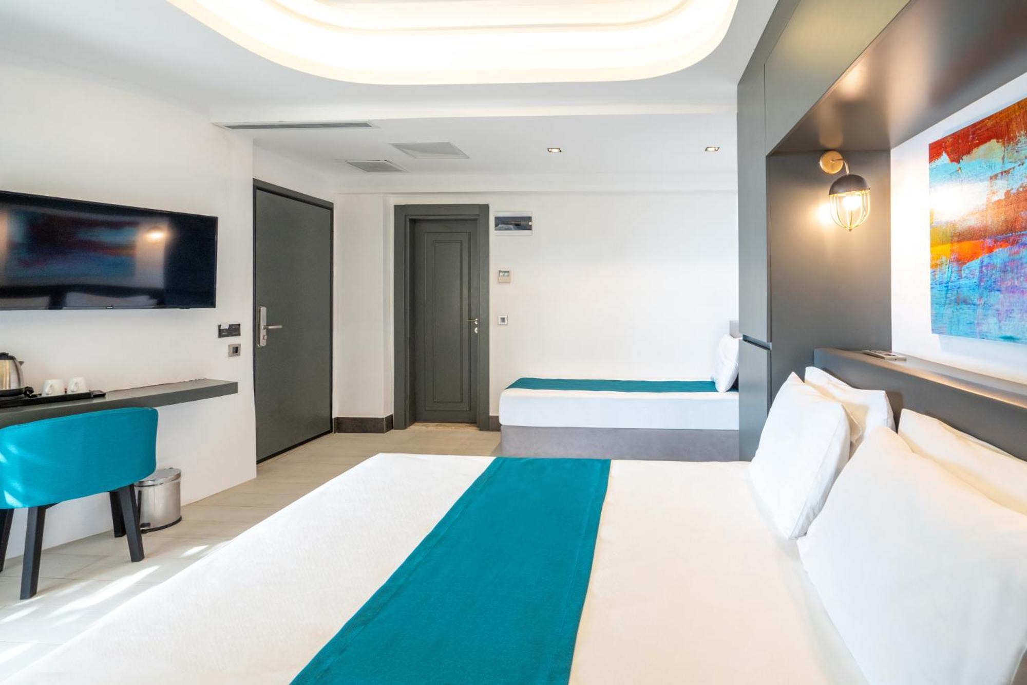 Guemues Yazar Hotel Kas