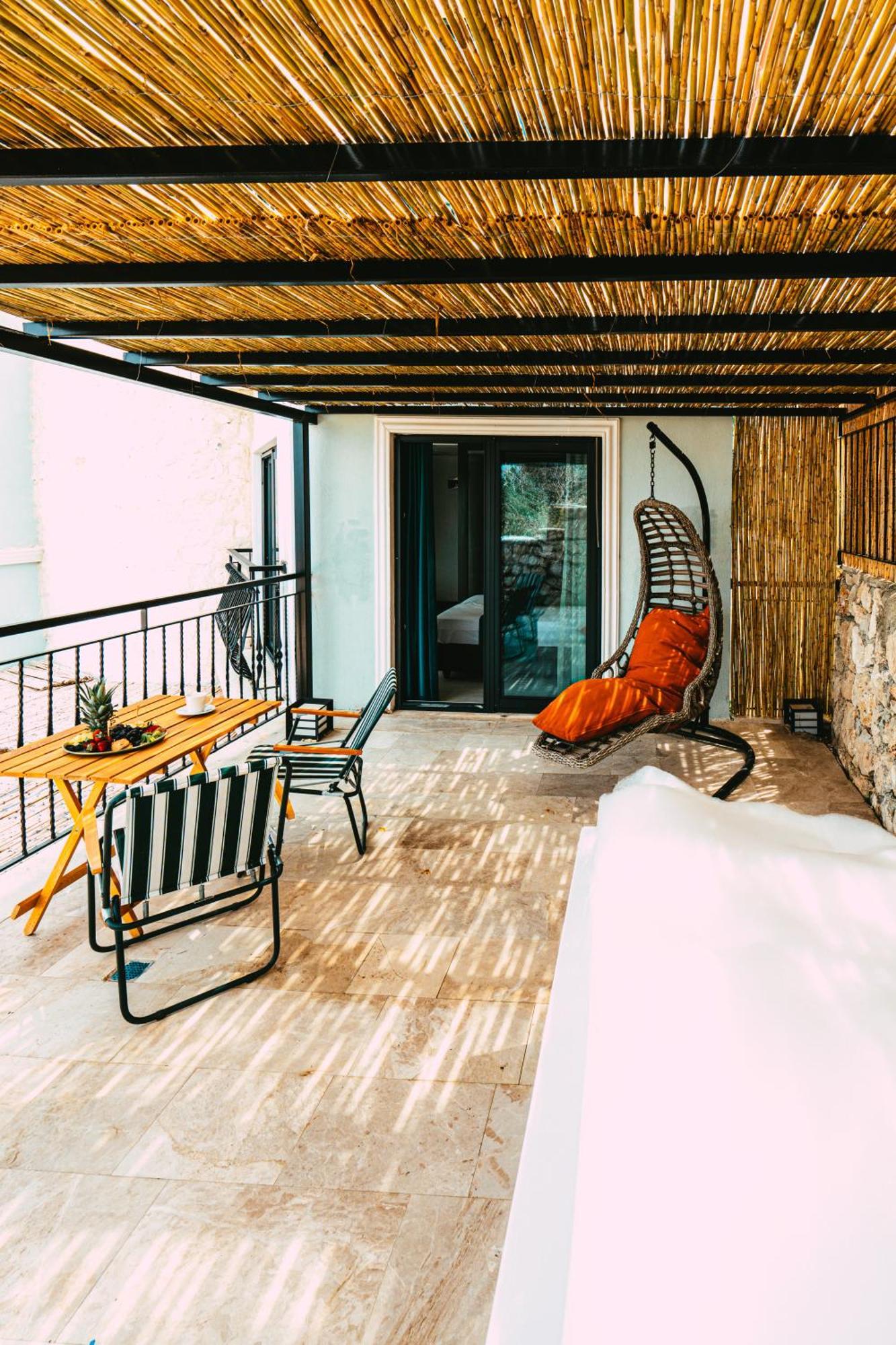 Guemues Yazar Hotel