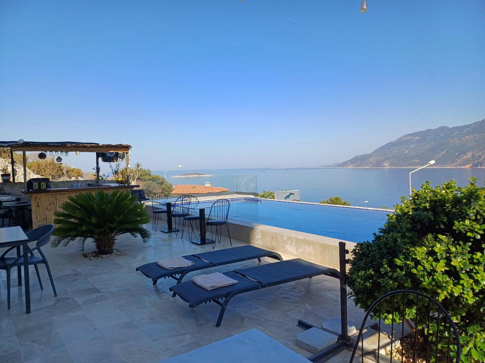 Hotel Guemues Yazar Kas